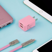 Hello Kitty 苹果充电器 双USB电源适配器 快充多口充电插头 适用于iPhoneX/8/7/6/华为/三星/小米 粉色