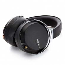 索尼（SONY）MDR-Z7 耳机头戴式 hifi立体声音乐耳麦重低音 手机电脑通用耳机 MDR-Z7 黑色